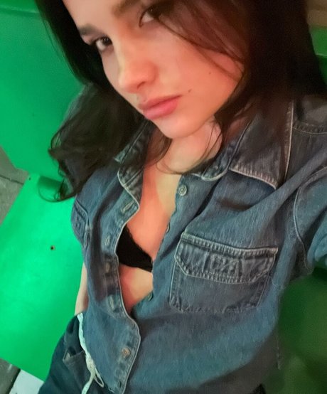 Jules LeBlanc hot onlyfans