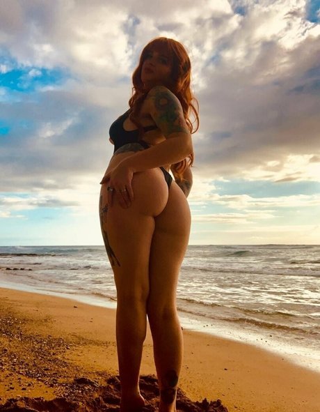 rosamagnoliaxo onlyfans nudes