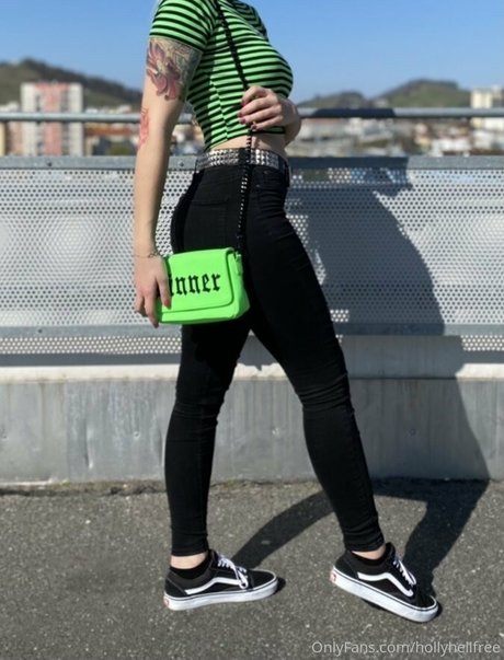 hollyhellfree onlyfans content leaked