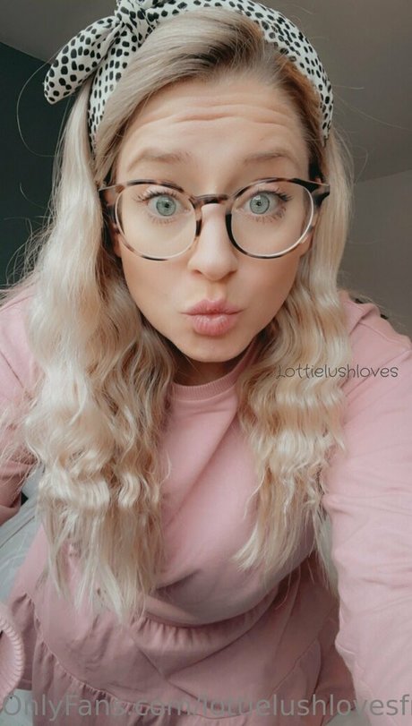 lottielushlovesfree leaked onlyfans photos