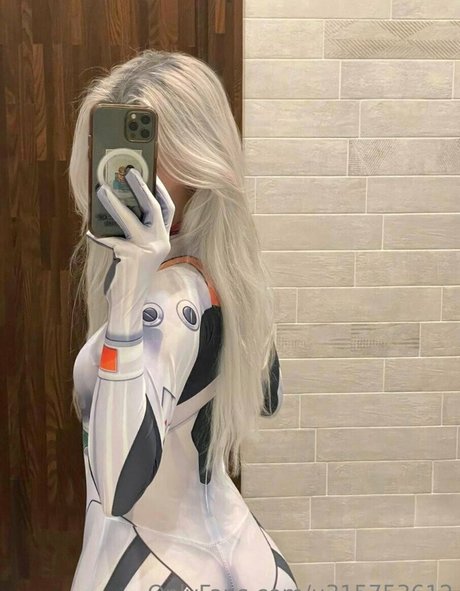 alice from wonderlandd only fans leak