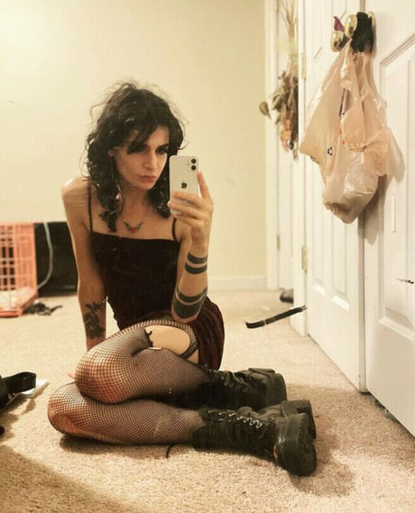 Hillbillygothic onlyfans leaks