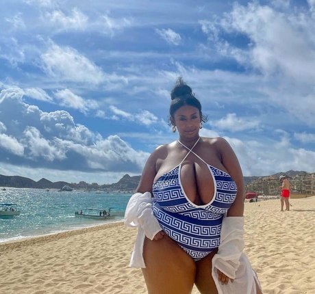 Marta Ethio onlyfans leak new