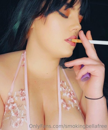 smokingbellafree onlyfans porn leaks