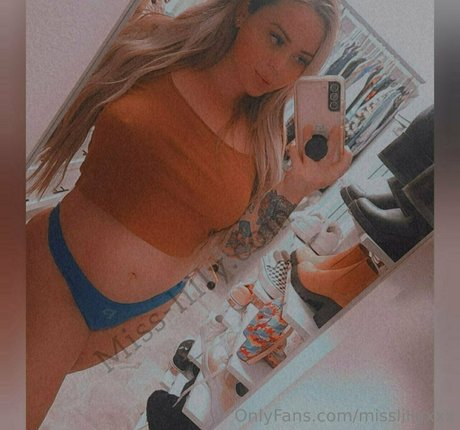 misslillyxxx topless onlyfans