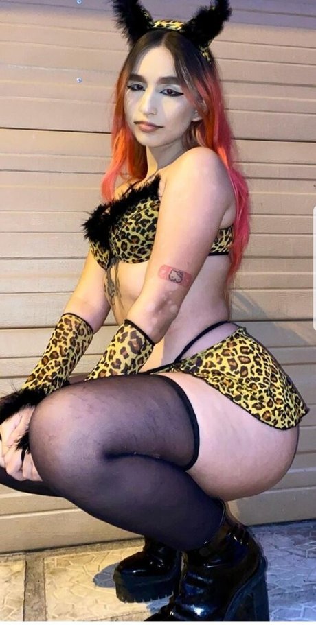 Nathbnny feet onlyfans