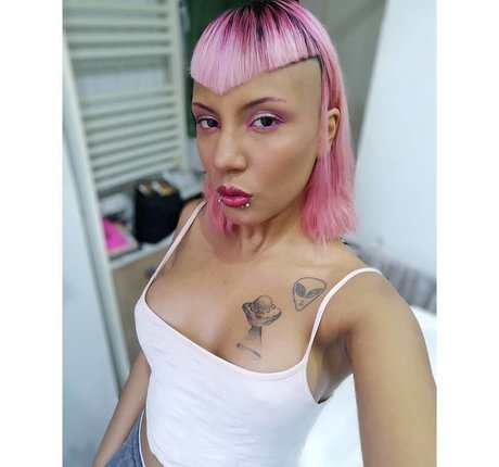 Nasu Grinder leaked onlyfans photos