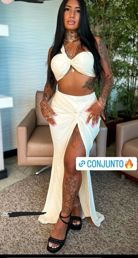 Aryadne Abranches topless onlyfans
