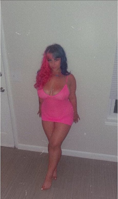 Harlee Queeni nude leaked onlyfans