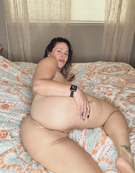 Delovely Curves leak onlyfans nude