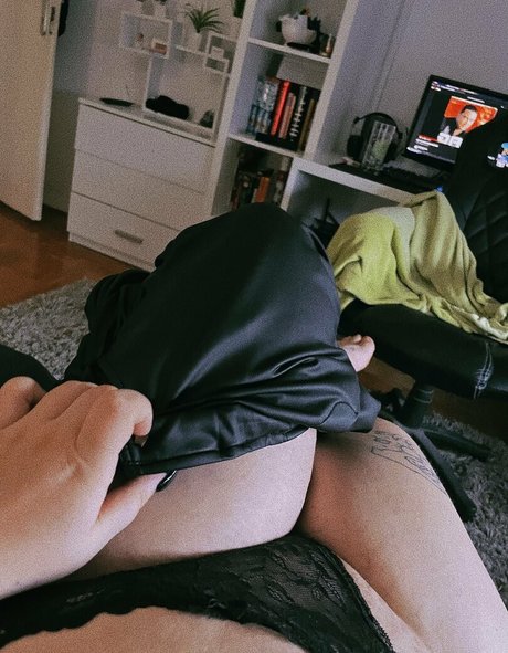 wild kitty9 topless onlyfans