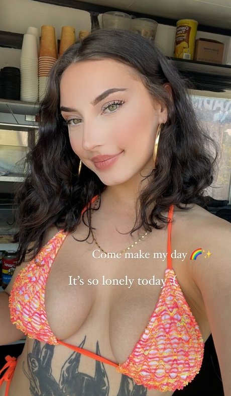 missyoumichelle onlyfans hot