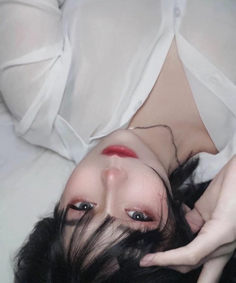 Aveline Tetsuya onlyfans model photos