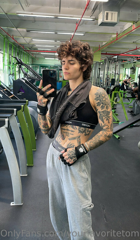 yourfavoritetomboy onlyfans leaked xxx