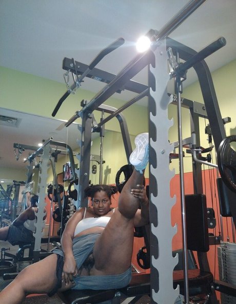 daphnelefemme onlyfans model images