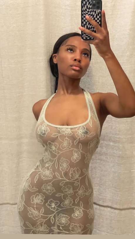 Quenlin Blackwell only fans review