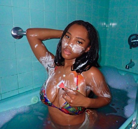 Quenlin Blackwell porn onlyfans