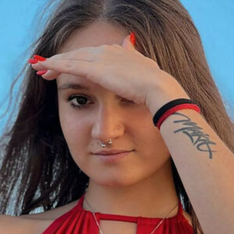 Carlasegura2001 onlyfans pics