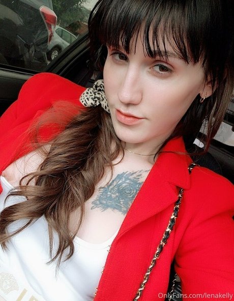 lenamoonxo onlyfans leak porn