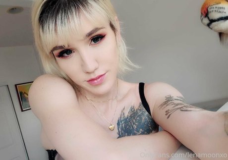 lenamoonxo onlyfans porn leak