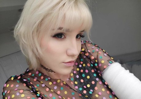 lenamoonxo nsfw onlyfans