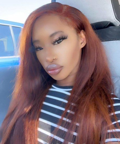 freeministalli onlyfans pic