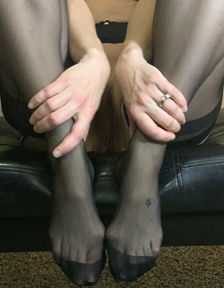 sarahannesweetie1 nude leak onlyfans