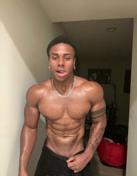 prettyskinboi onlyfans sex leaks
