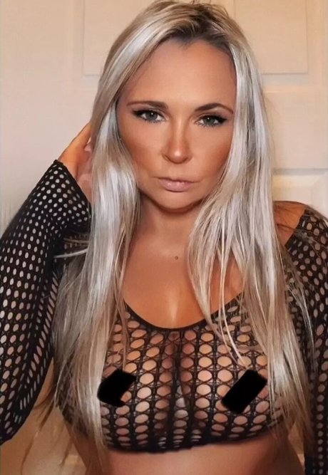 Lisa Sutton onlyfans sex