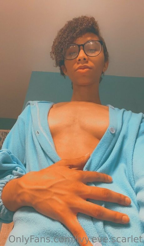 ivyevescarlet only fans nude