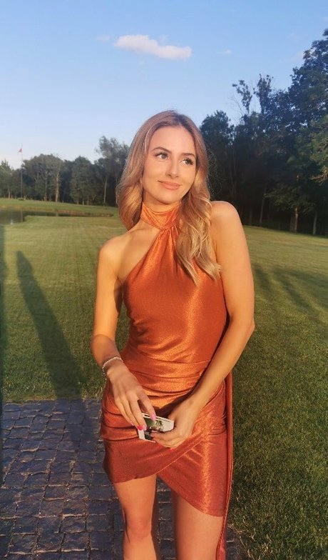 itsSky onlyfans archives