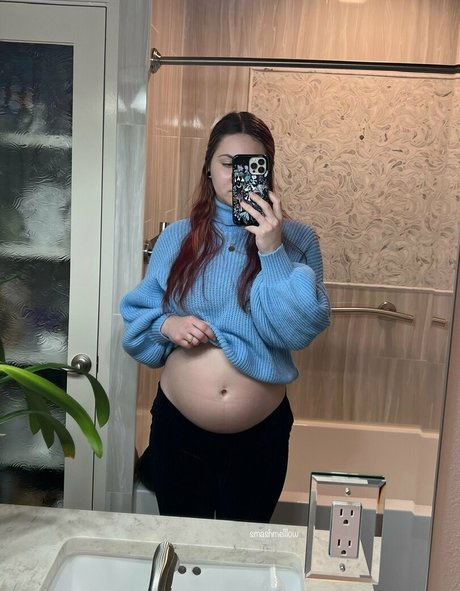 smashmelllow onlyfans nudes