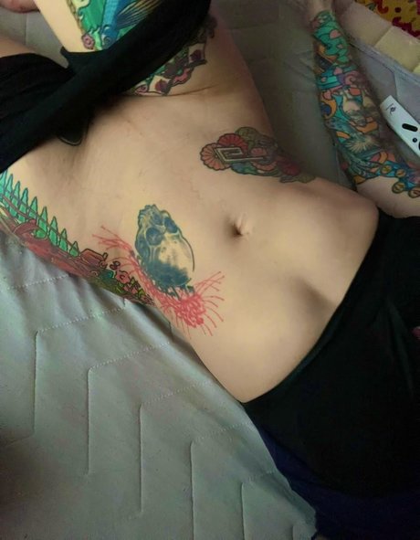 Azumi Puri onlyfans posts