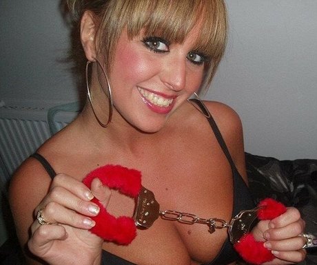 Lauren Penney onlyfans images