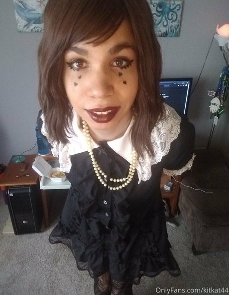 kitkat44 Profile pic