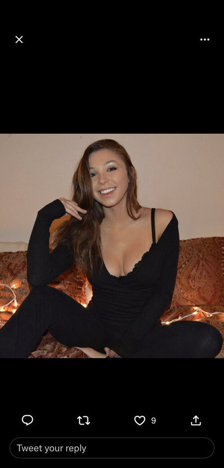 aliaremyinitials onlyfans porn leaks