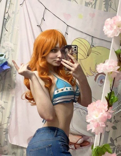 mia green tea onlyfans ass