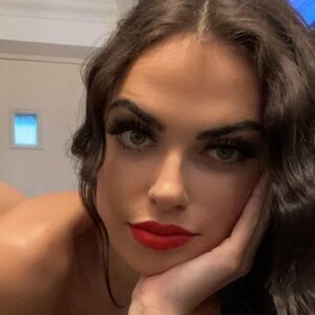 Meg Cummings onlyfans nude pictures