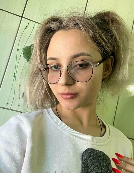 kristin lewis nude leaked onlyfans