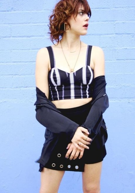 Lindsey Shaw nude onlyfans