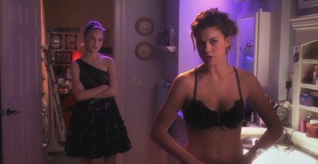 Lindsey Shaw onlyfans leaks nudes