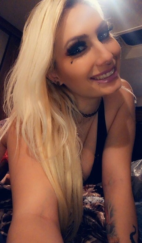 cherryrayxx leak onlyfans