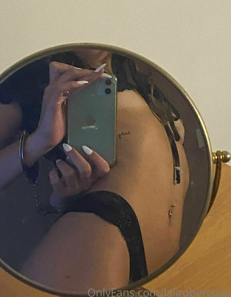 lalirobertson onlyfans leaked porn