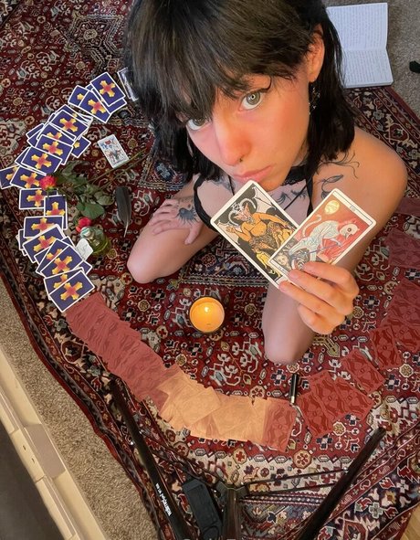 Ally Alden onlyfans keak