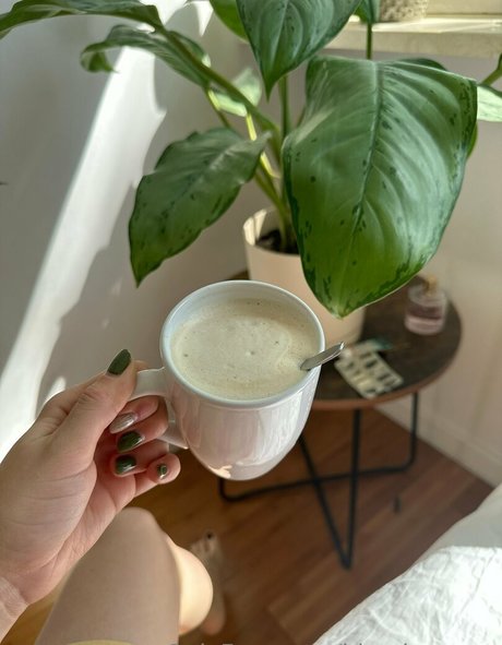 bloodymaryy Profile pic