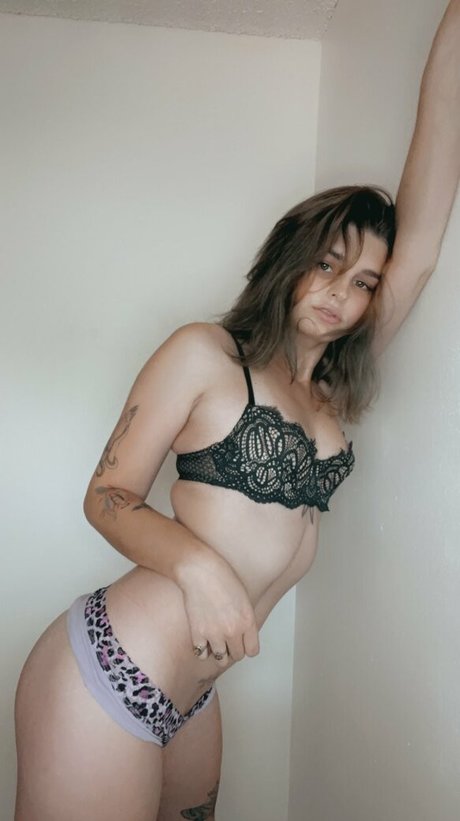 Asia Belle leaked onlyfans photos