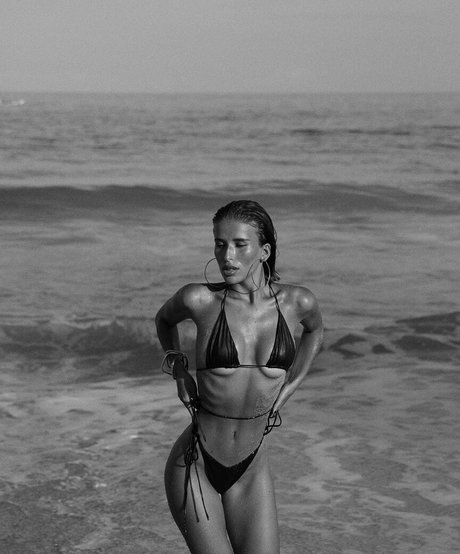 Alice Shilamka onlyfans nide