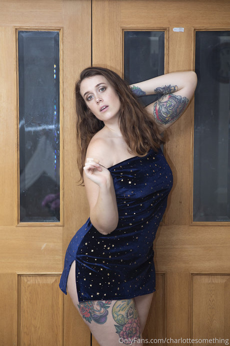 Charlotte Something Profile pic