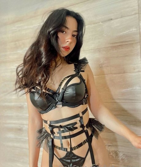 Katy Gamez onlyfans nude pictures