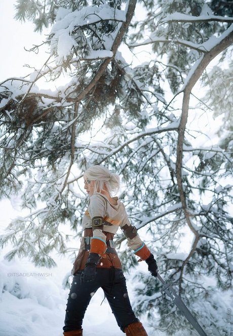 itsadeathwish boobs onlyfans